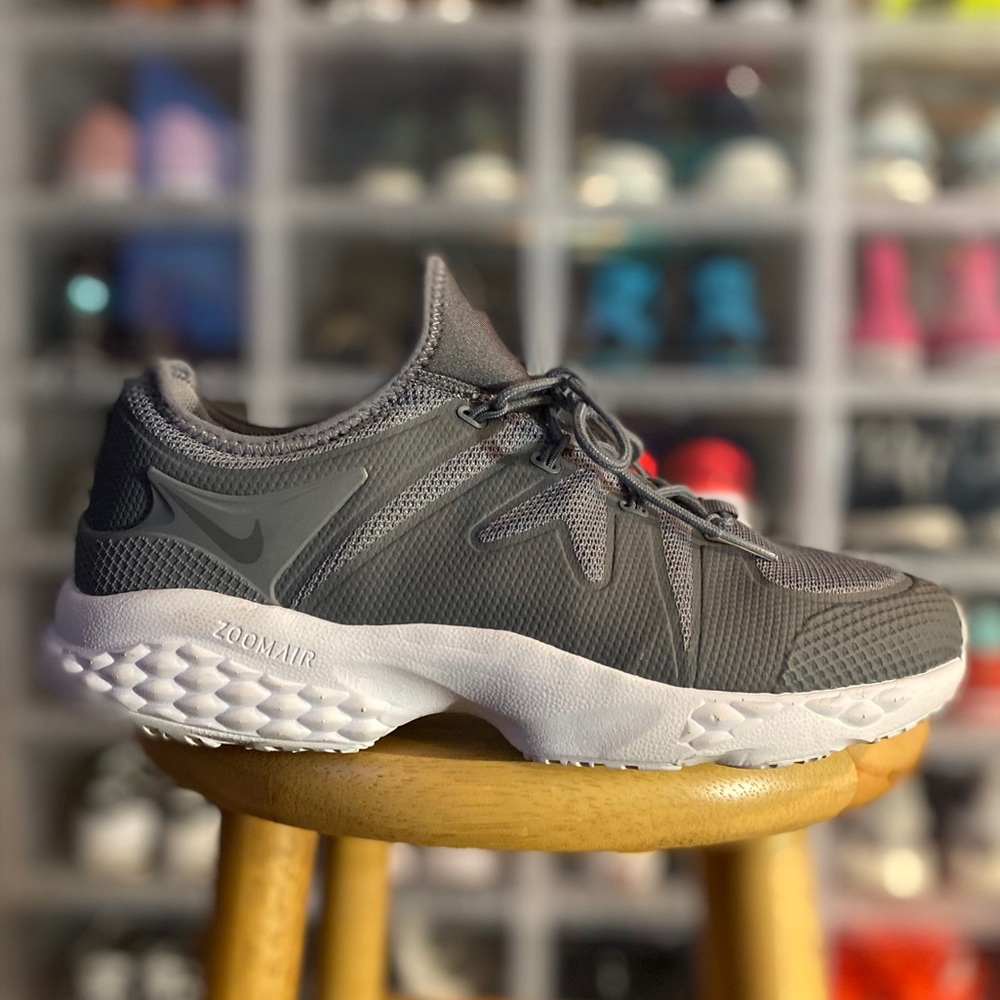 Nike Grey Zoom Air Trainers